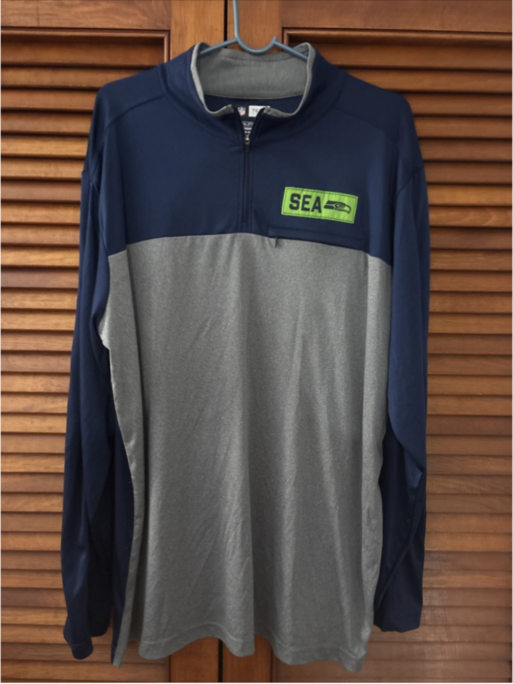 Seattle Seahawks NFL Team Apparel 1/4 Zip Lightweight Adult Size Men's 2XL